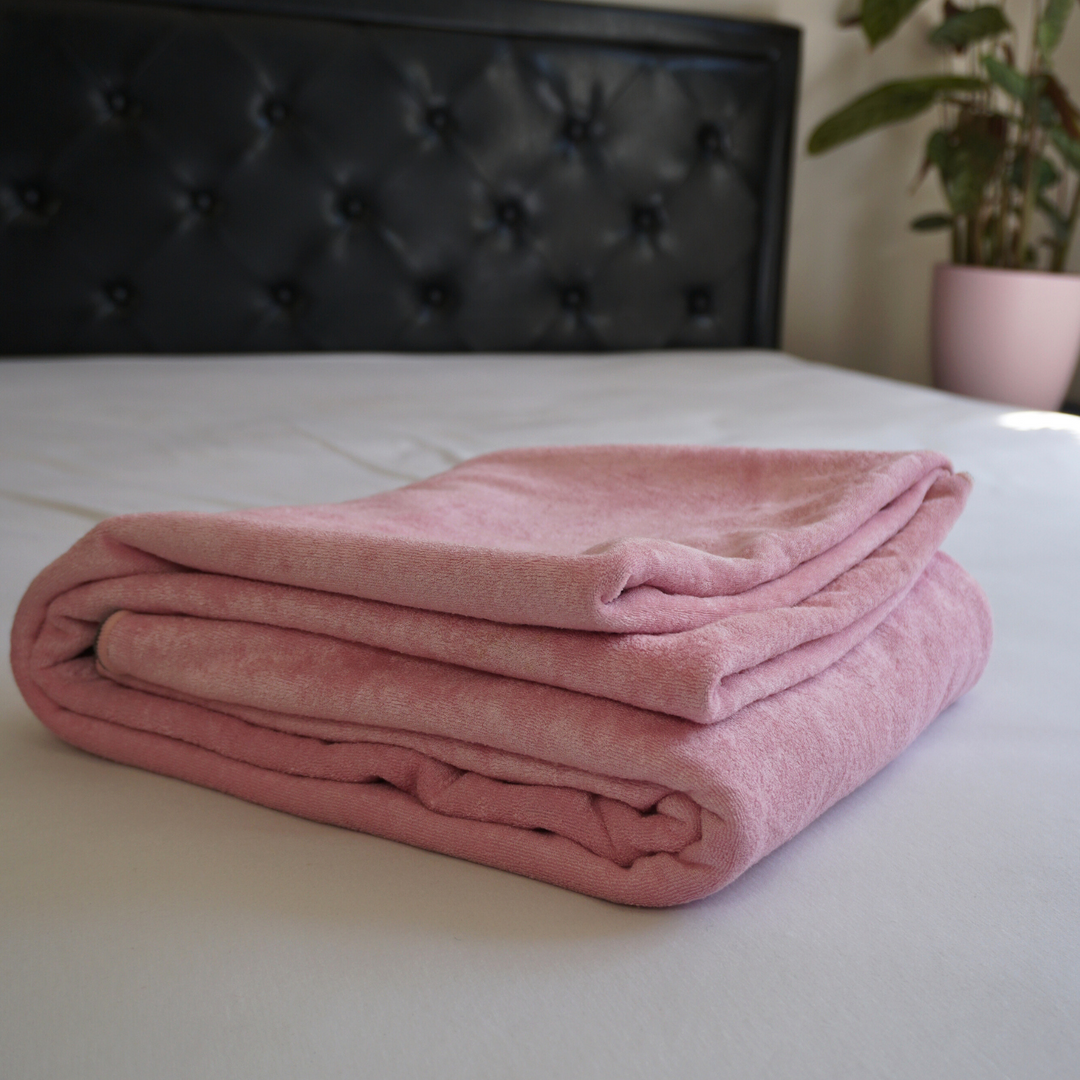 Split Peach Waterproof Blanket Pink-Supreme