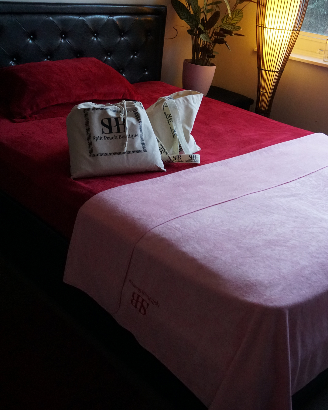 Split Peach Waterproof Blanket Pink-Premium