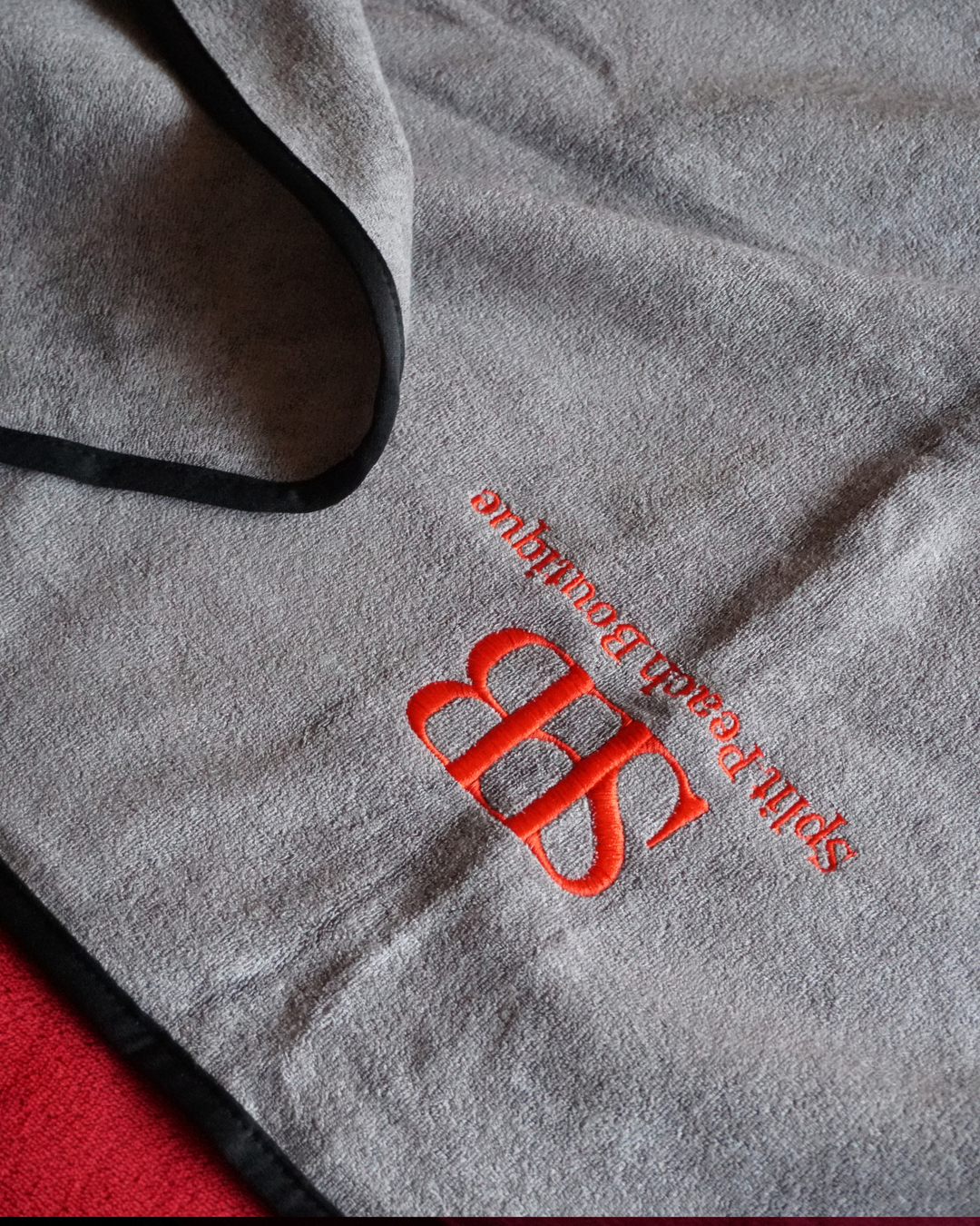 Split Peach Waterproof Blanket Grey-Premium