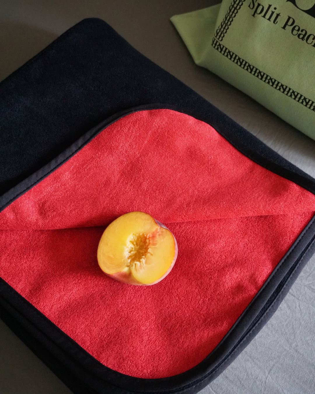 Split Peach Waterproof Blanket Red & Black-Supreme