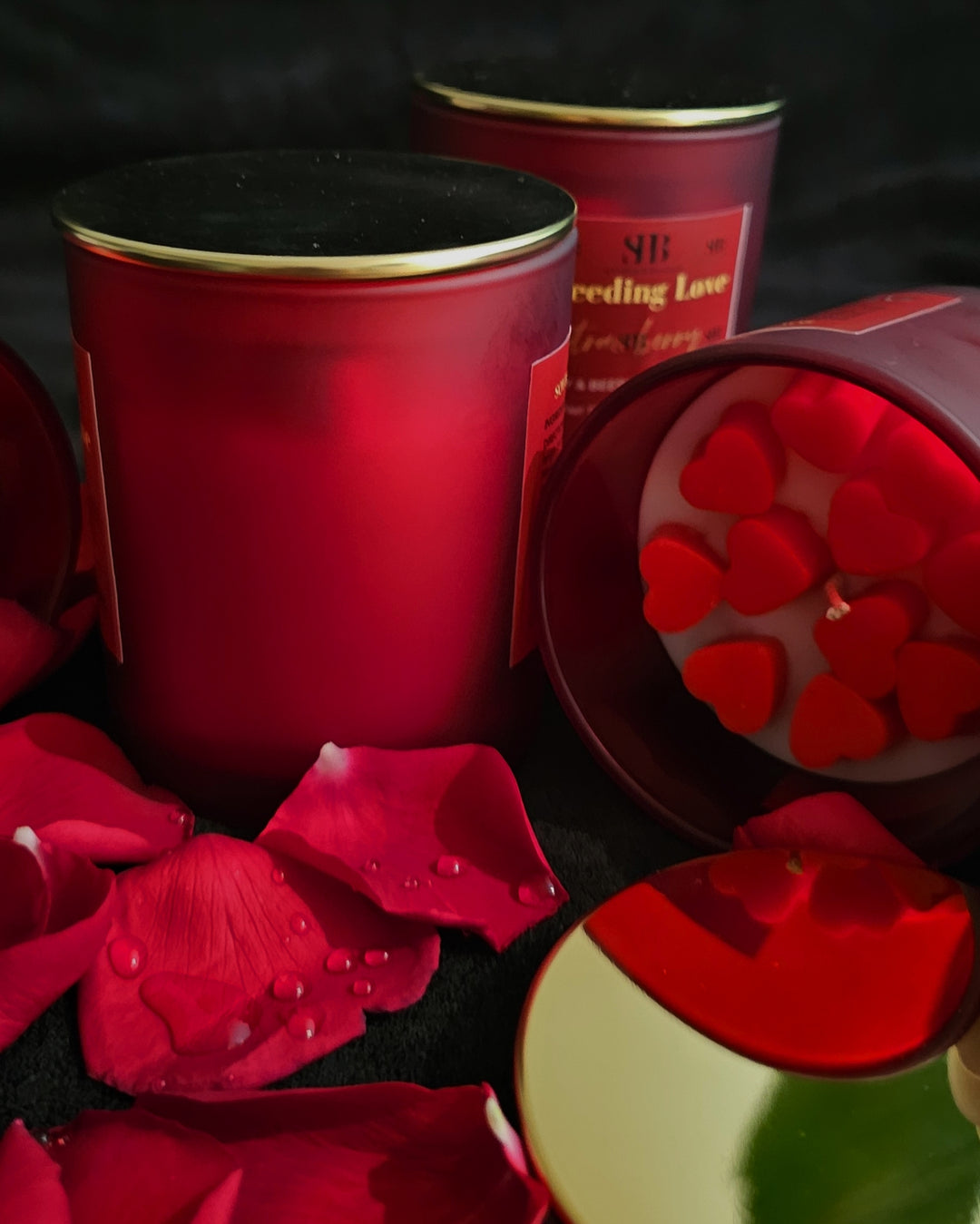 Gift-BLEEDING LOVE 580g 40Hrs Handmade Premium Candle